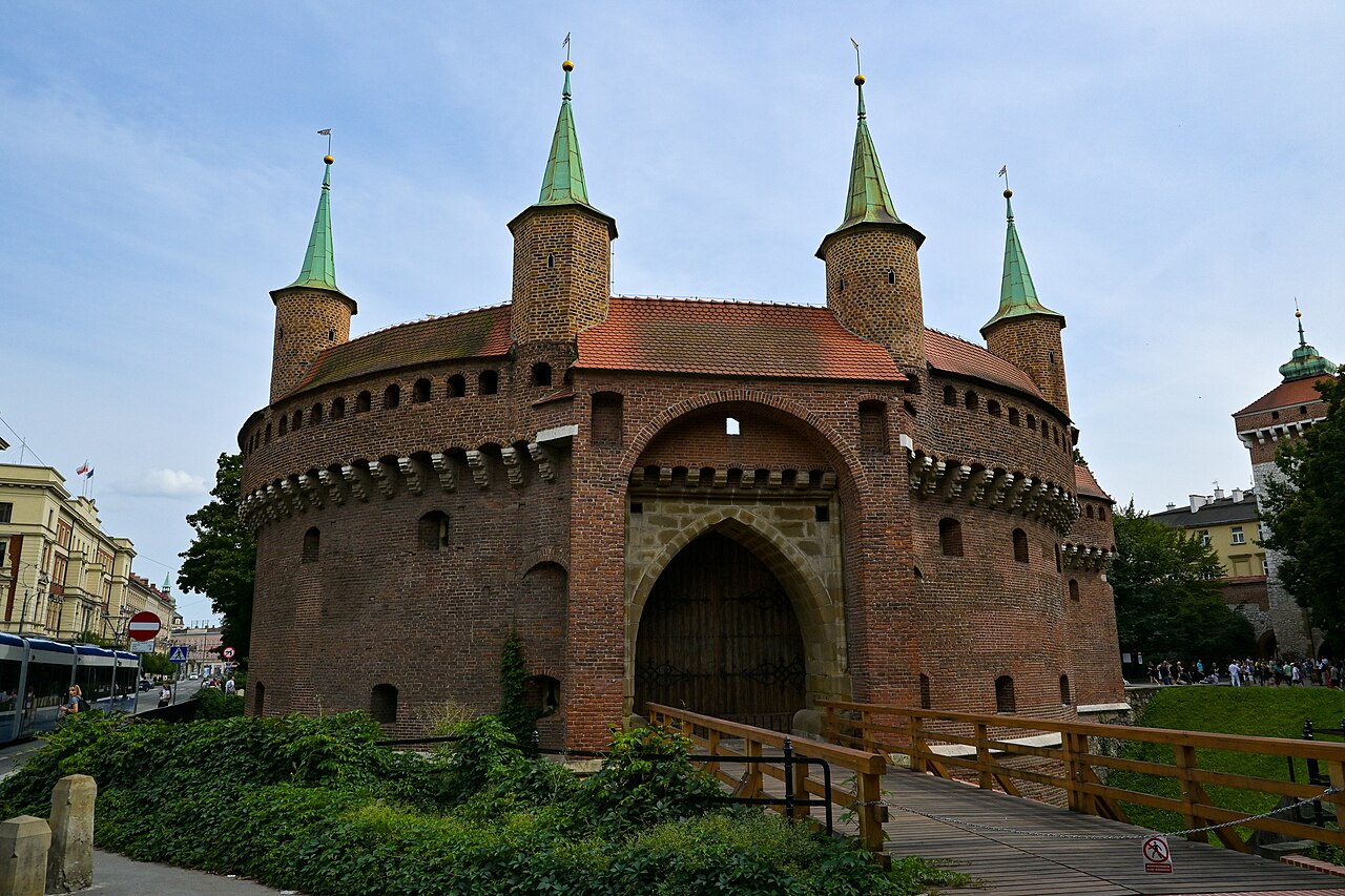 Barbacane e Porta di San Floriano