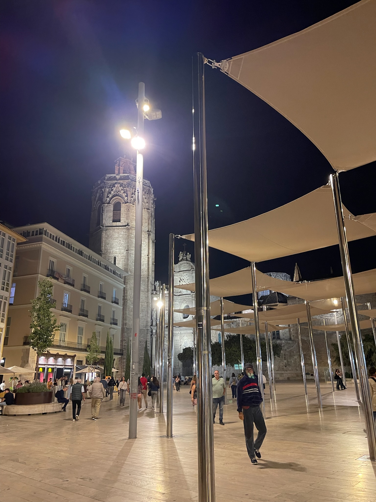 Plaza della Reina